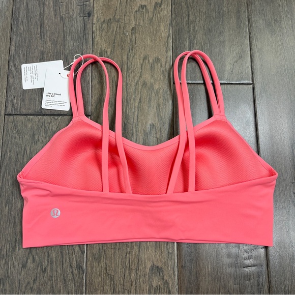 Lululemon NWT Like a Cloud Bra *Light Support, B/C Cup Sakura Pink - Picture 2 of 8